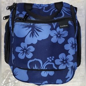 LL Bean Personal Organizer Travel Toiletry Bag Blue Floral (9" × 10" × 3")